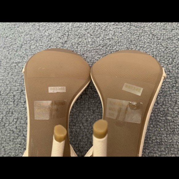 charlotte russe cream colored high heels - Picture 3 of 3